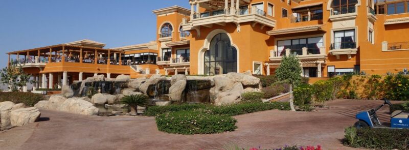 The Cascades Hotel in Soma Bay-Hotelansicht-Golfurlaub und Golfreise Angebote