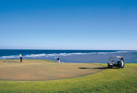 Bilder für Golfreise nach Ägypten- Golf Bilder-Cascades Golf Club-Grün am Meer